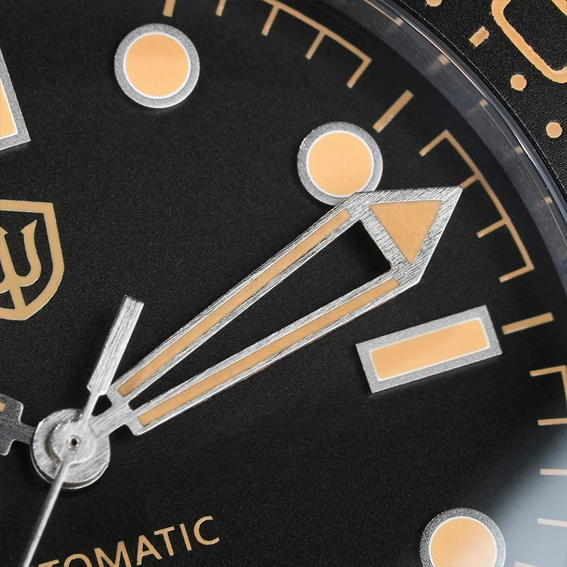 Watchdives WD007 Men Watch NH35 Automatic Movement Sapphire Luxury Watches 200m Waterproof 42mm Titanium Watch with Gift Box