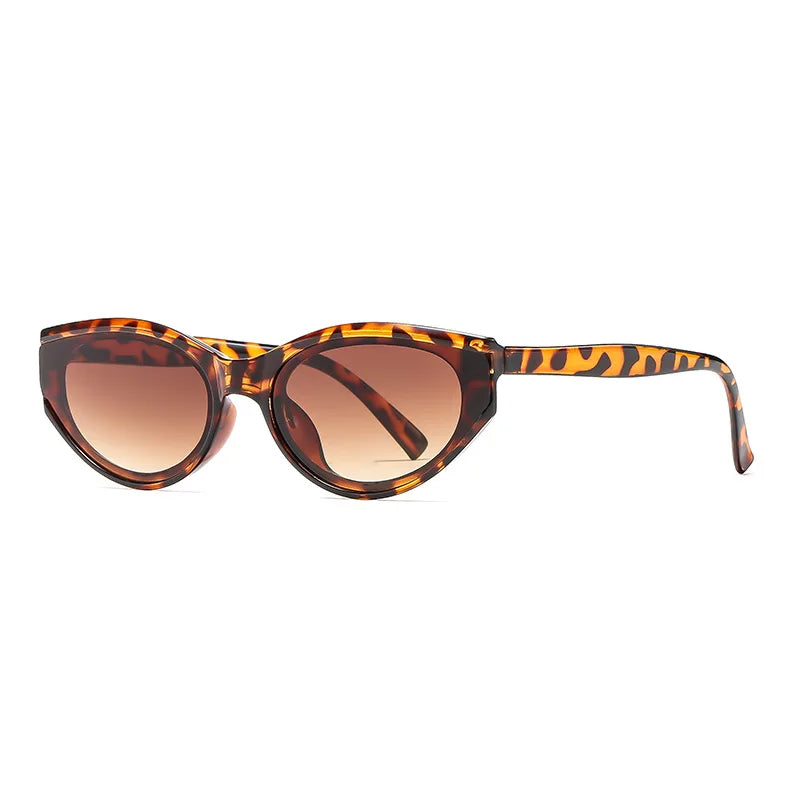 Wholesale Unisex Plastic Multi-color Cat-eye Shape Fashion Sunglasses UV400 Protection for Street Photography Vacation Eye Wear